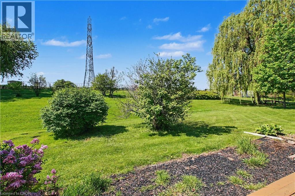 31 Father Biro Trail, Hamilton, Ontario  L9B 1T8 - Photo 32 - 40835068