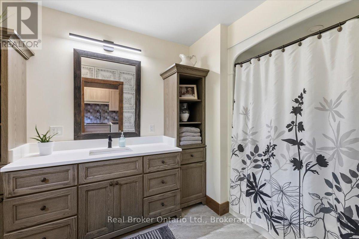 401479 Grey Rd 4, West Grey, Ontario  N4N 3B8 - Photo 13 - X13420318