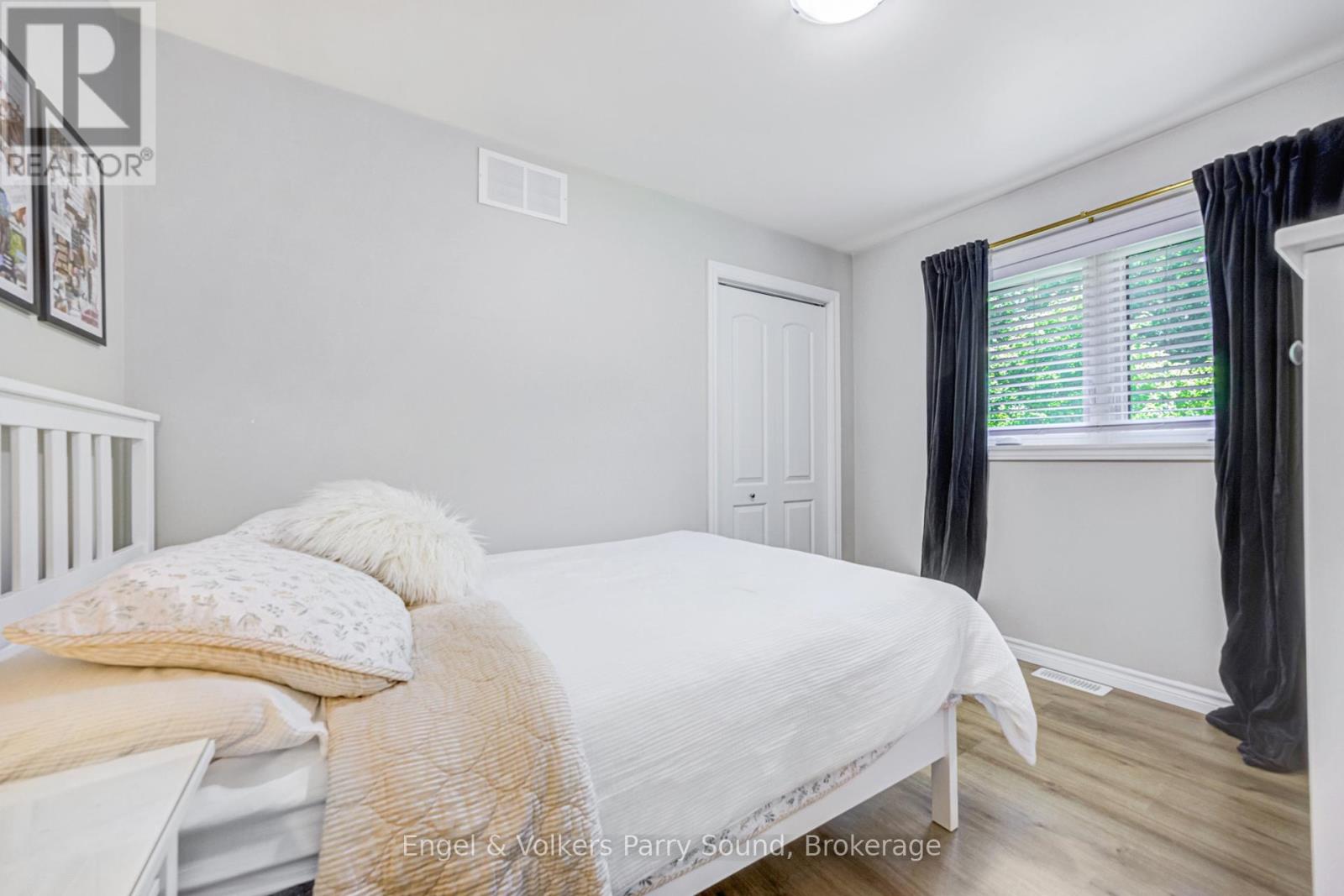 6 Lawrence Street, Parry Sound, Ontario  P2A 2E2 - Photo 18 - X13420562