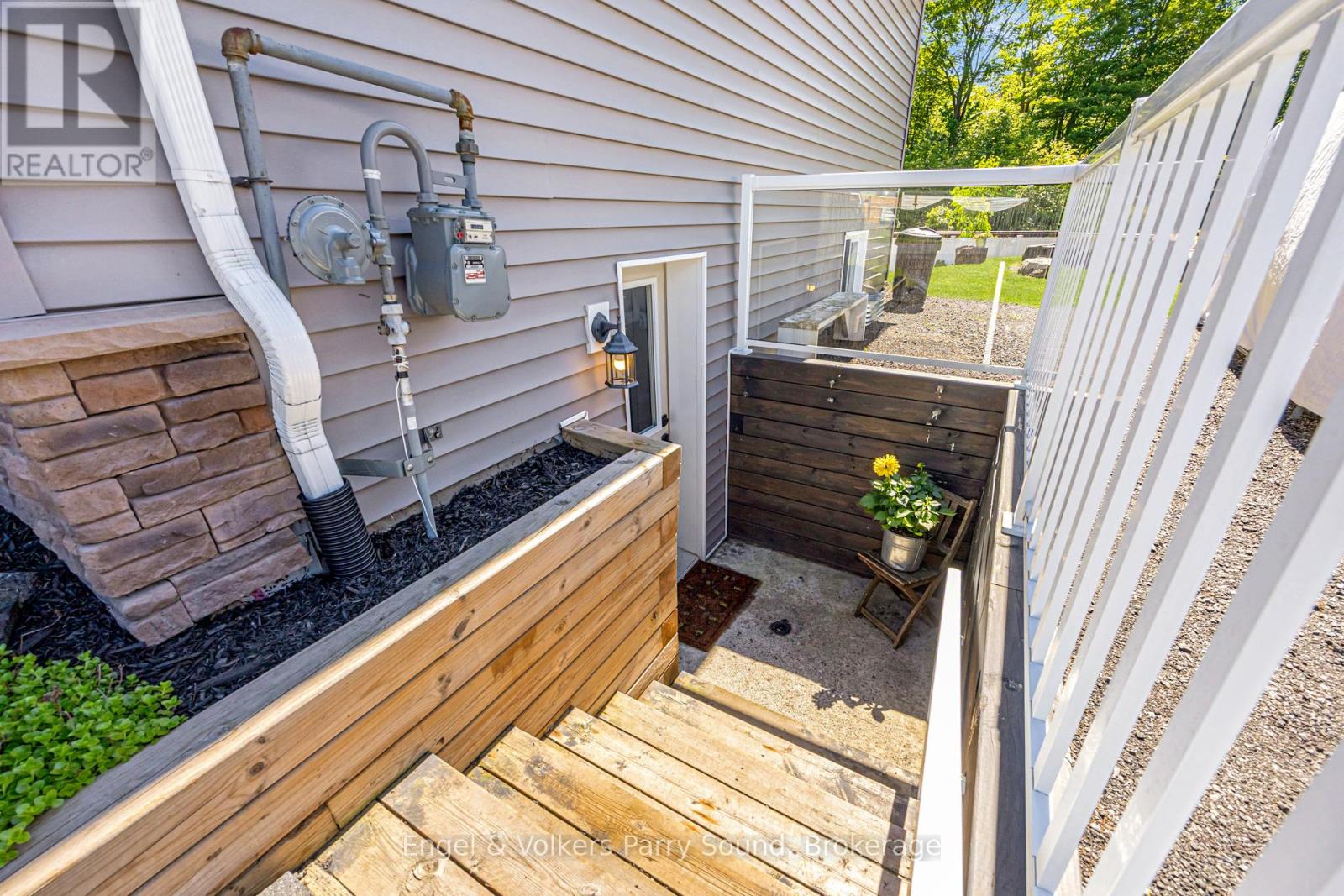 6 Lawrence Street, Parry Sound, Ontario  P2A 2E2 - Photo 32 - X13420562