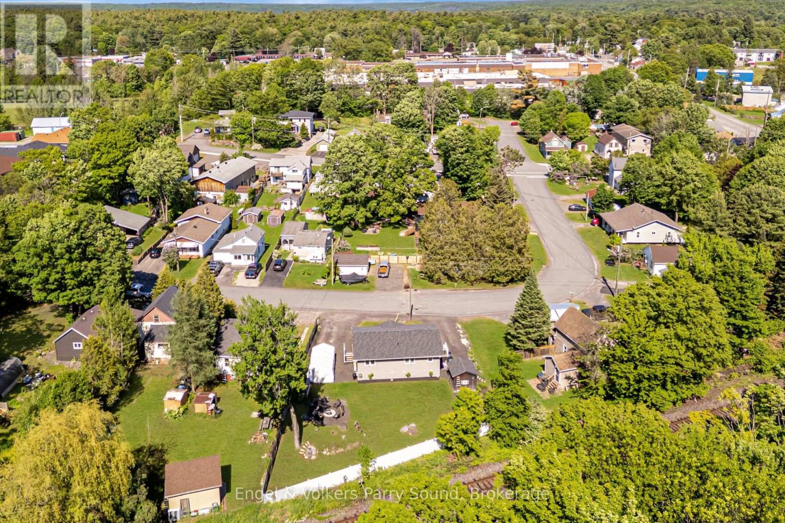 6 Lawrence Street, Parry Sound, Ontario  P2A 2E2 - Photo 45 - X13420562