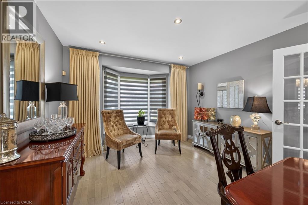 32 Symphony Place, Ancaster, Ontario  L9G 4V6 - Photo 5 - 40838181