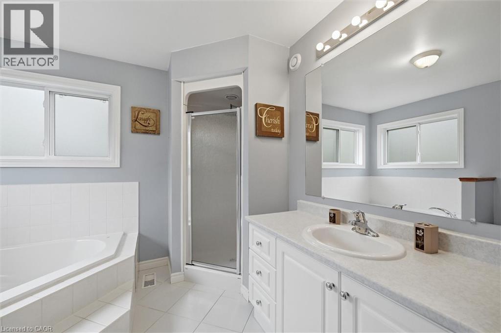 111 Gracehill Crescent, Freelton, Ontario  L8B 1A5 - Photo 21 - 40838270