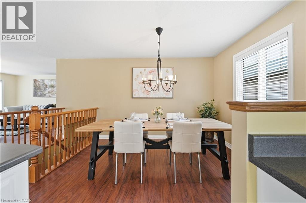 111 Gracehill Crescent, Freelton, Ontario  L8B 1A5 - Photo 6 - 40838270