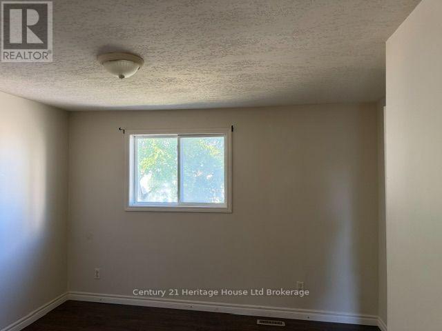 13 - 900 James Street, Woodstock, Ontario  N4S 1S4 - Photo 8 - X13421098