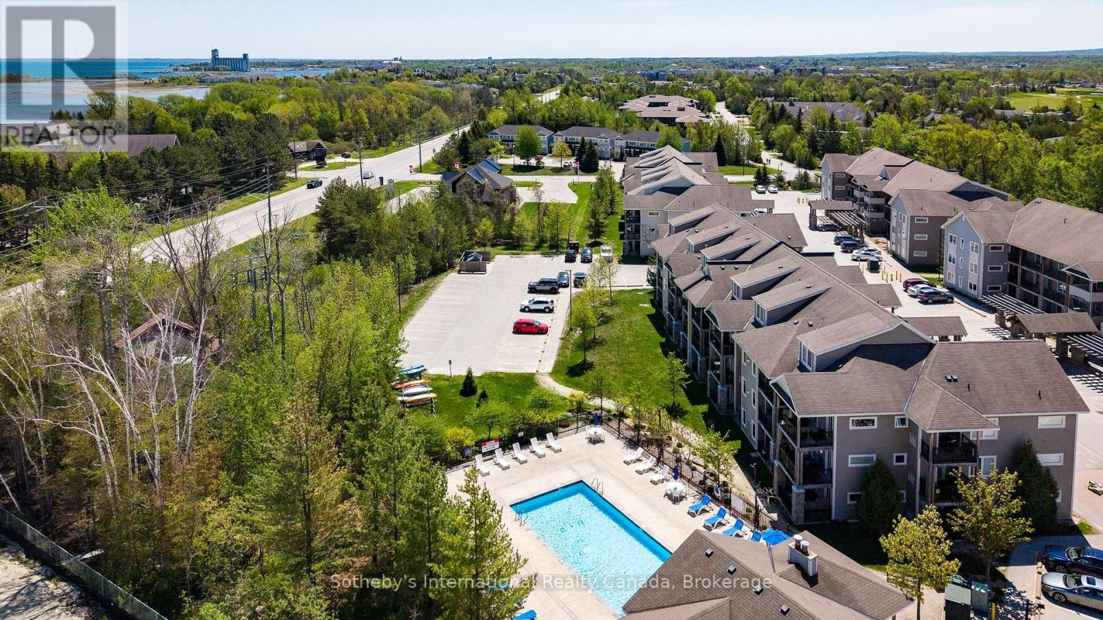 302 - 6 Brandy Lane, Collingwood, Ontario  L9Y 0X4 - Photo 2 - S13421264