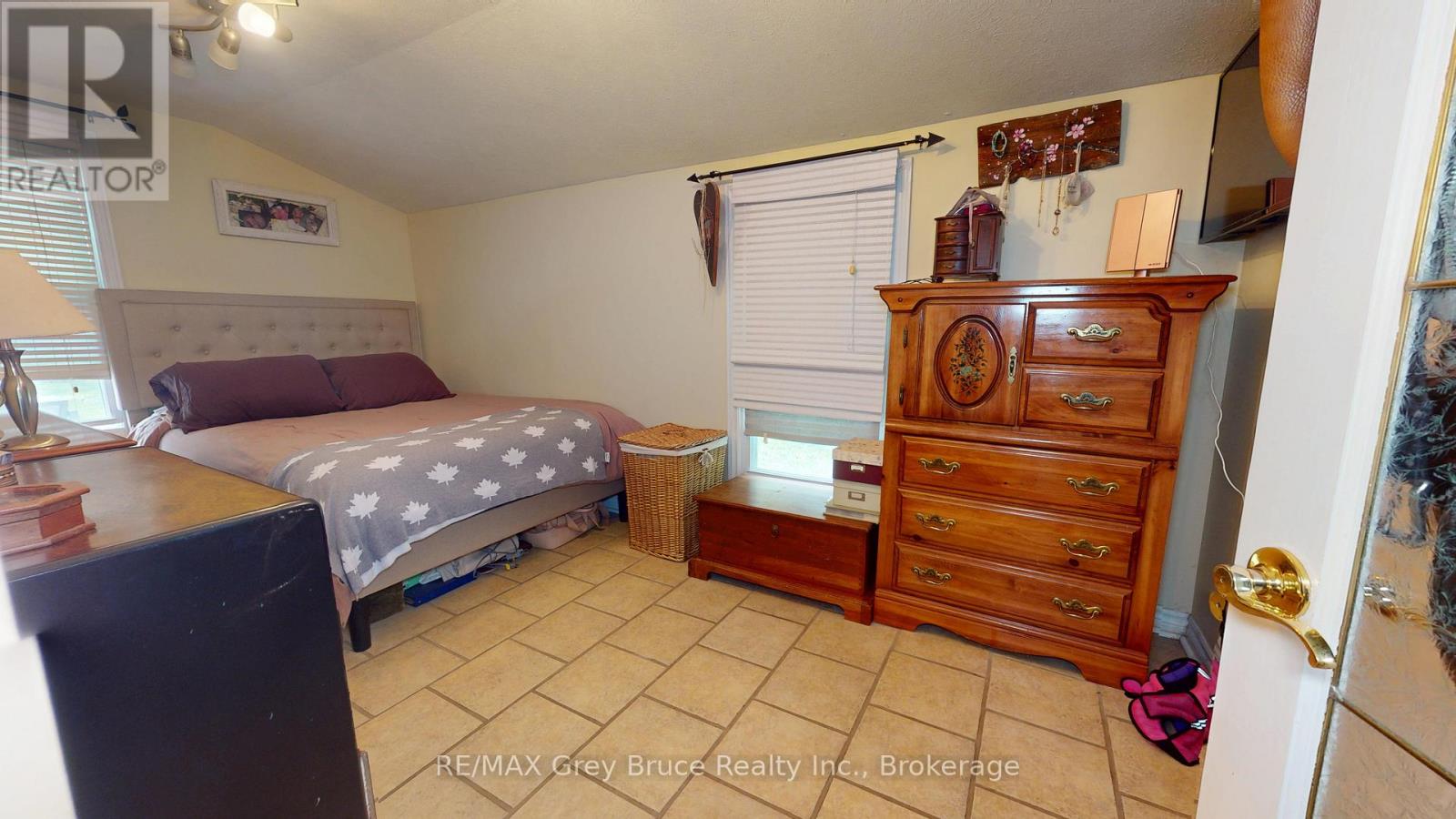 212 Yonge Street S, Arran-Elderslie, Ontario  N0H 2N0 - Photo 23 - X13421218