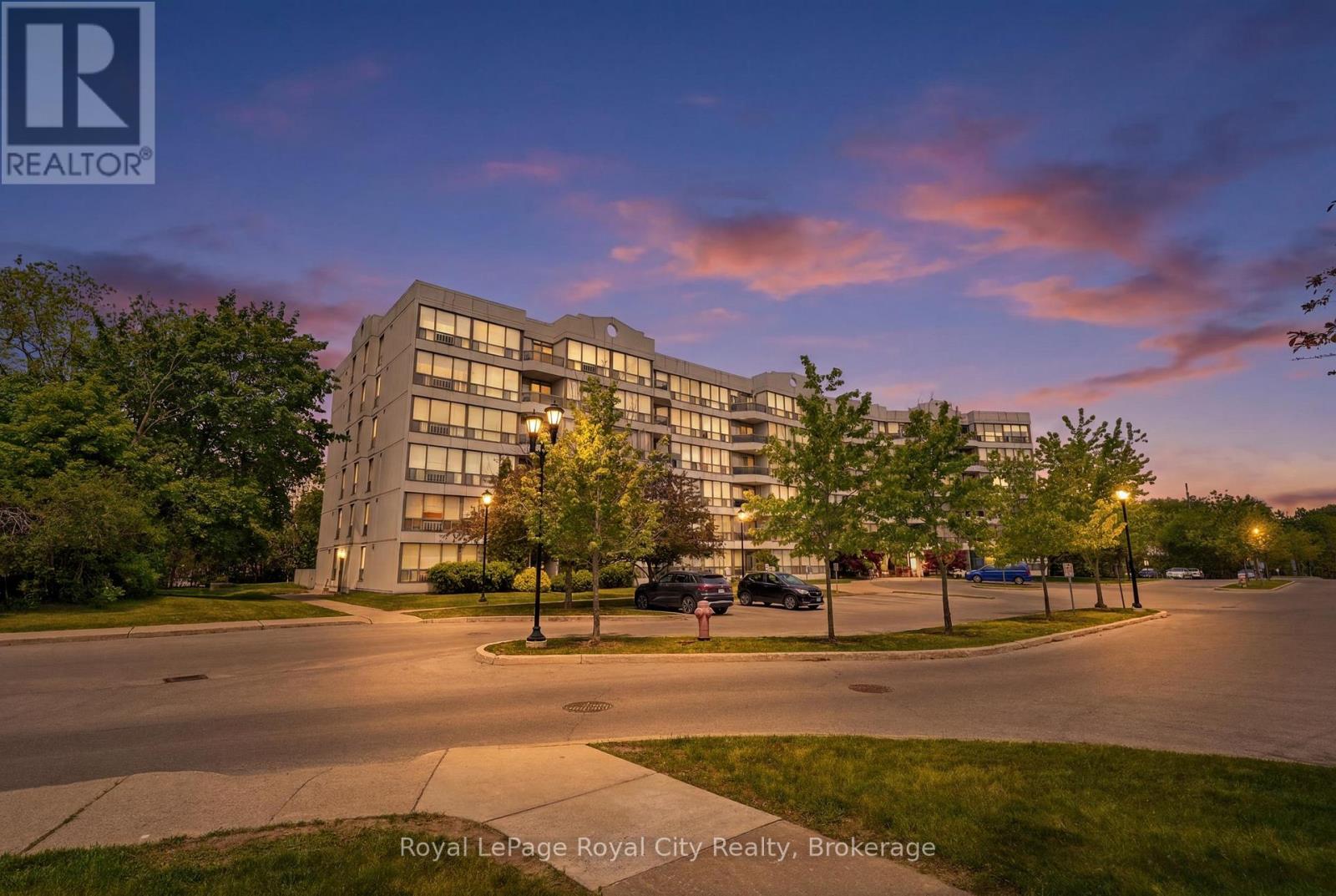 610 - 107 Bagot Street, Guelph, Ontario  N1H 8H5 - Photo 2 - X13421358
