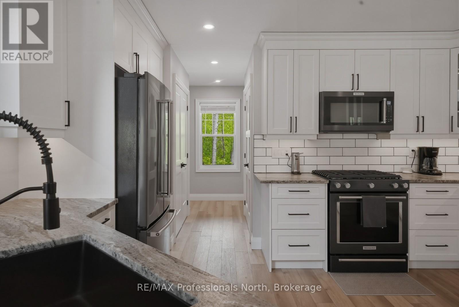 1677 Hospitality Road, Minden Hills, Ontario  K0M 2K0 - Photo 15 - X13421548