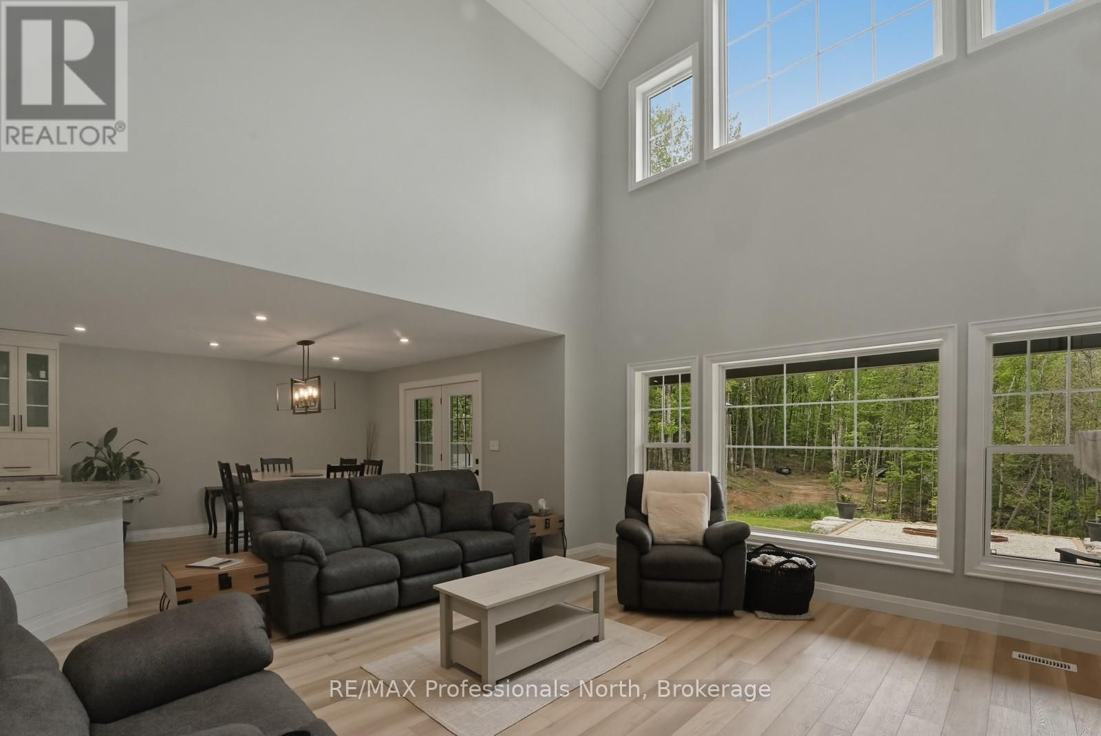1677 Hospitality Road, Minden Hills, Ontario  K0M 2K0 - Photo 6 - X13421548