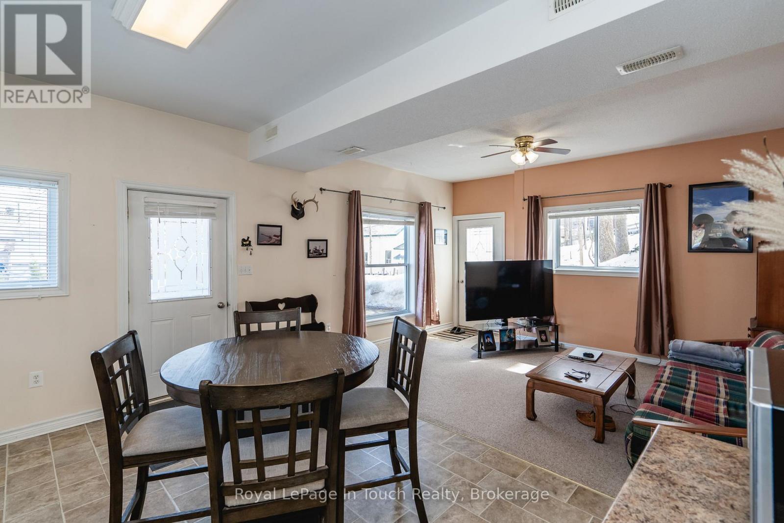 679 Montreal Street, Midland, Ontario  L4R 1G5 - Photo 11 - S13421928