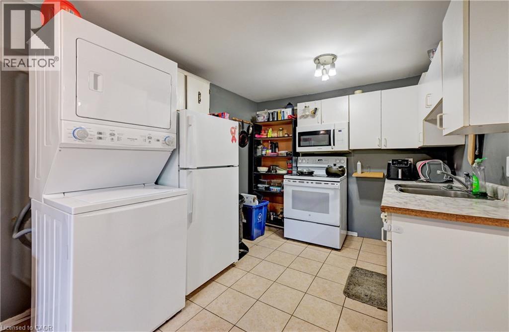 53 Helene Crescent, Waterloo, Ontario  N2L 5B6 - Photo 16 - 40836486