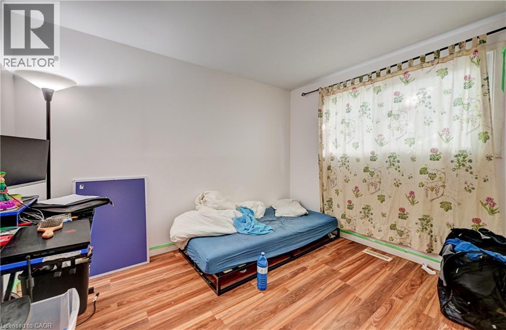53 Helene Crescent, Waterloo, Ontario  N2L 5B6 - Photo 19 - 40836486