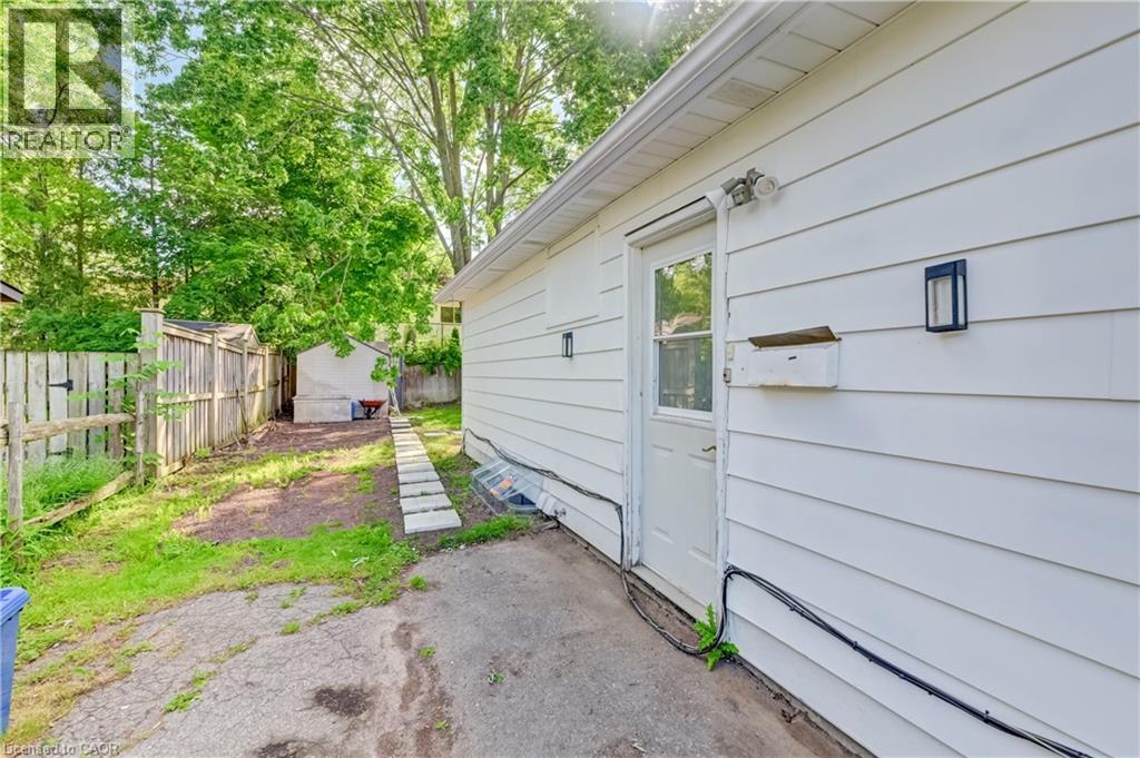53 Helene Crescent, Waterloo, Ontario  N2L 5B6 - Photo 5 - 40836486