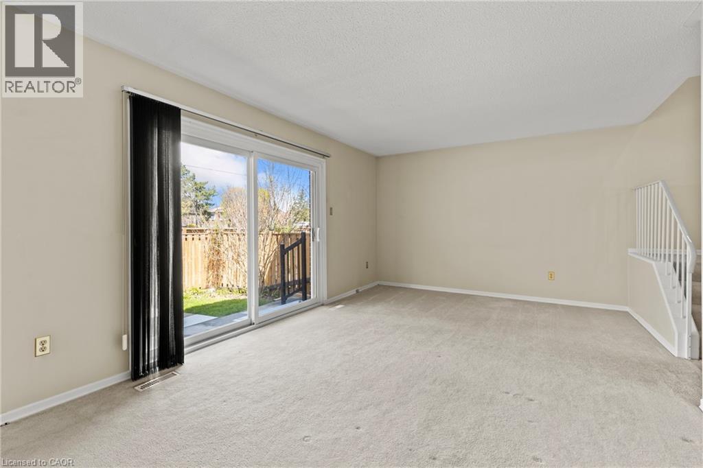2825 Gananoque Drive Unit# 11, Mississauga, Ontario  L5N 1V6 - Photo 16 - 40838360