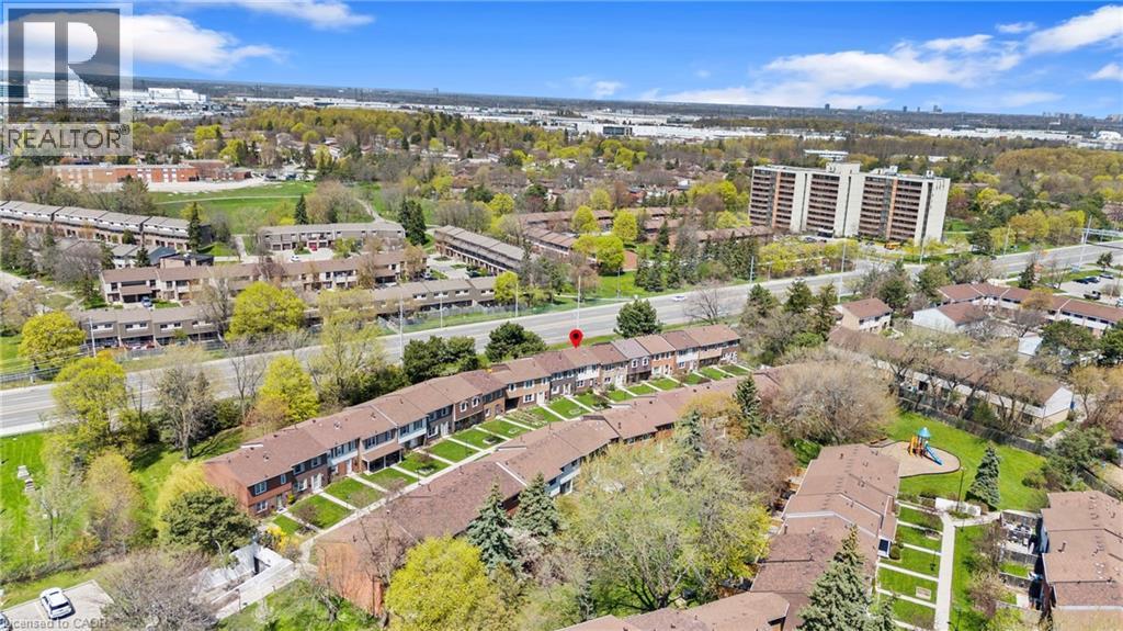 2825 Gananoque Drive Unit# 11, Mississauga, Ontario  L5N 1V6 - Photo 32 - 40838360