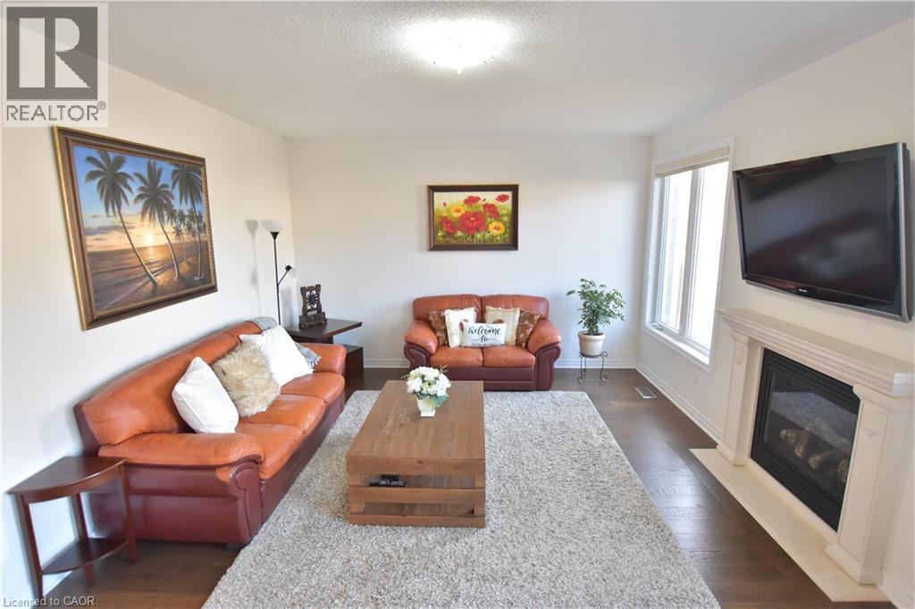 512 Terrington Crescent, Kitchener, Ontario  N2P 0B9 - Photo 4 - 40838269