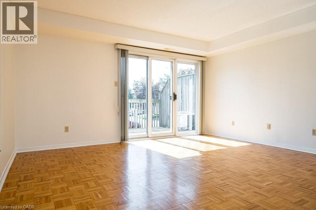 266 Limeridge Road E Unit# 10, Hamilton, Ontario  L9A 2S7 - Photo 6 - 40838252
