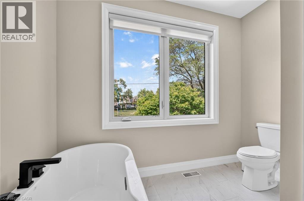 5 Marina Avenue, Etobicoke, Ontario  M8W 1J8 - Photo 18 - 40838378