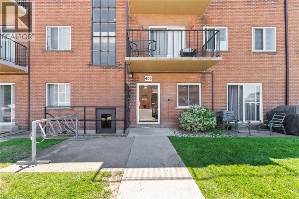 456 Carlton Street Unit# 37, St. Catharines, Ontario  L2M 4X1 - Photo 2 - 40838323