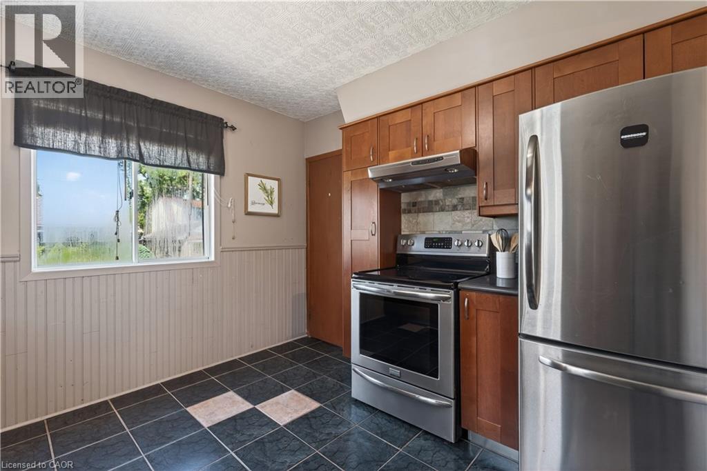 71 S Scholfield Avenue S, Welland, Ontario  L3B 1N4 - Photo 19 - 40837981