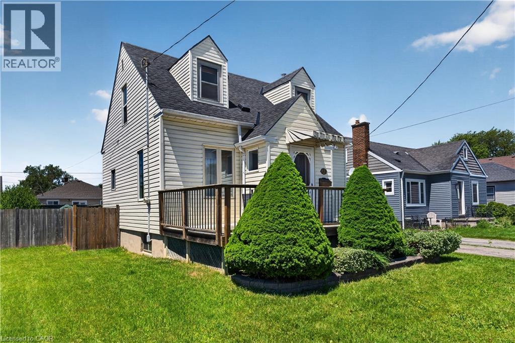 71 S Scholfield Avenue S, Welland, Ontario  L3B 1N4 - Photo 2 - 40837981