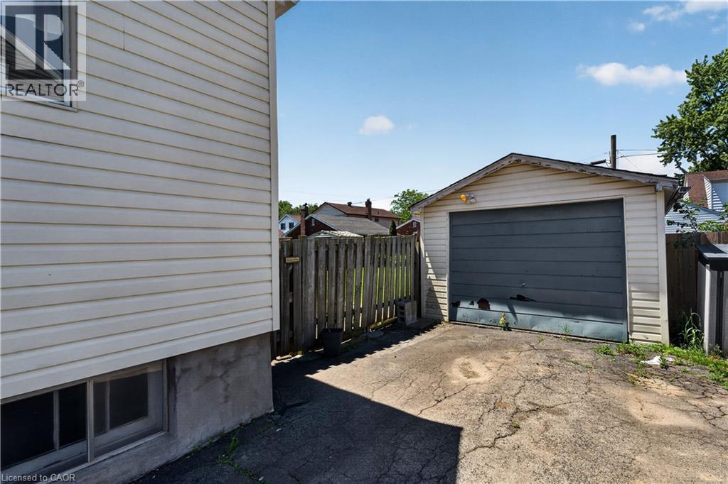 71 S Scholfield Avenue S, Welland, Ontario  L3B 1N4 - Photo 39 - 40837981