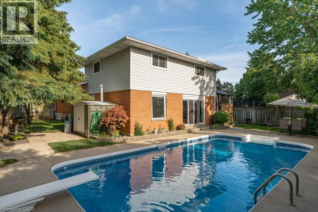 44 Windermere Court, Kitchener, Ontario  N2N 2W4 - Photo 32 - 40837725