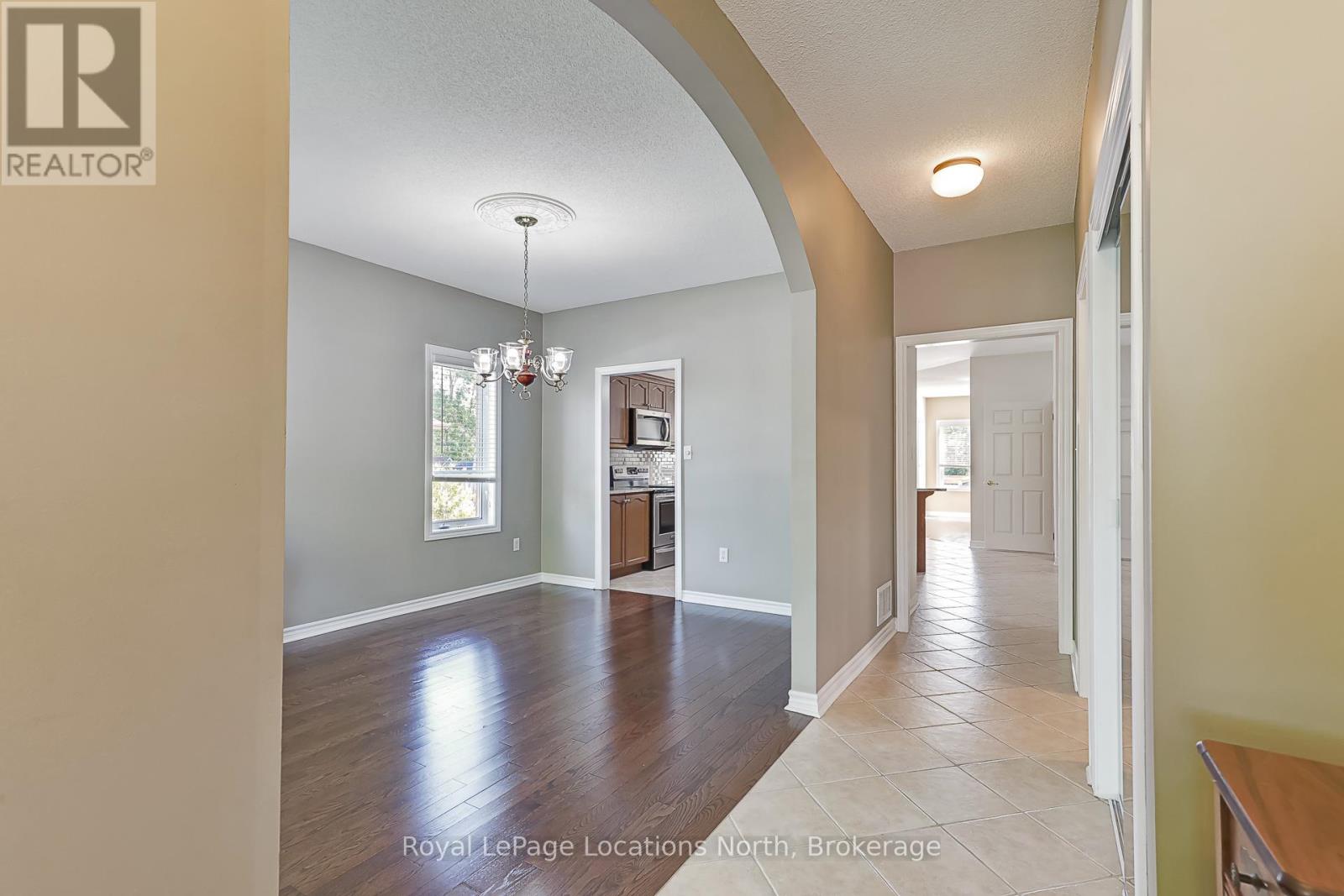 19 Kells Crescent, Collingwood, Ontario  L9Y 0A8 - Photo 10 - S13422816