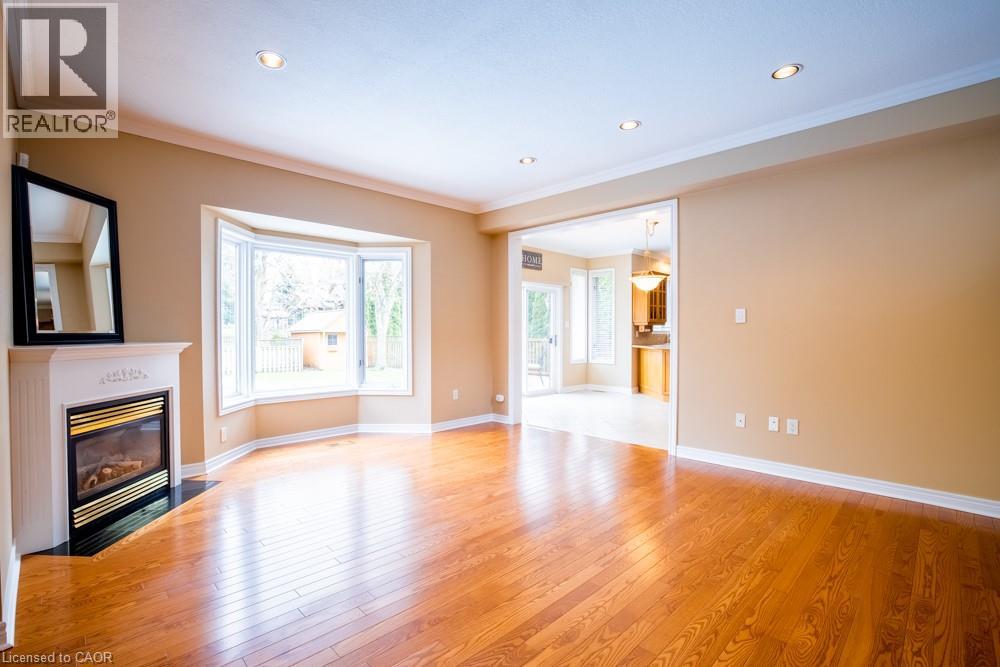8 Sophie Court, Grimsby, Ontario  L3M 5L6 - Photo 18 - 40838394