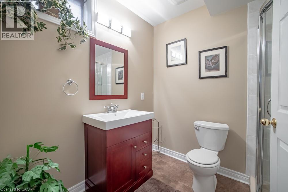 8 Sophie Court, Grimsby, Ontario  L3M 5L6 - Photo 38 - 40838394