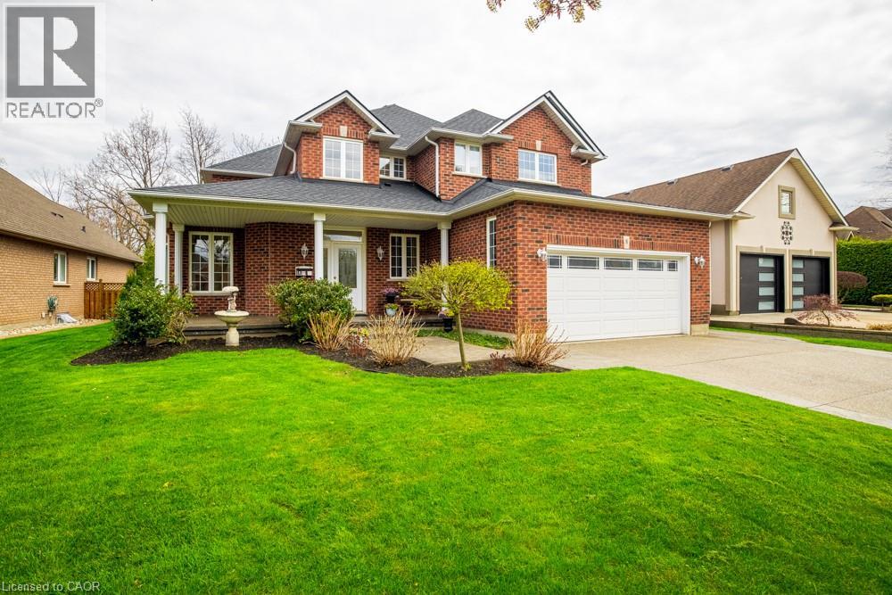 8 Sophie Court, Grimsby, Ontario  L3M 5L6 - Photo 4 - 40838394