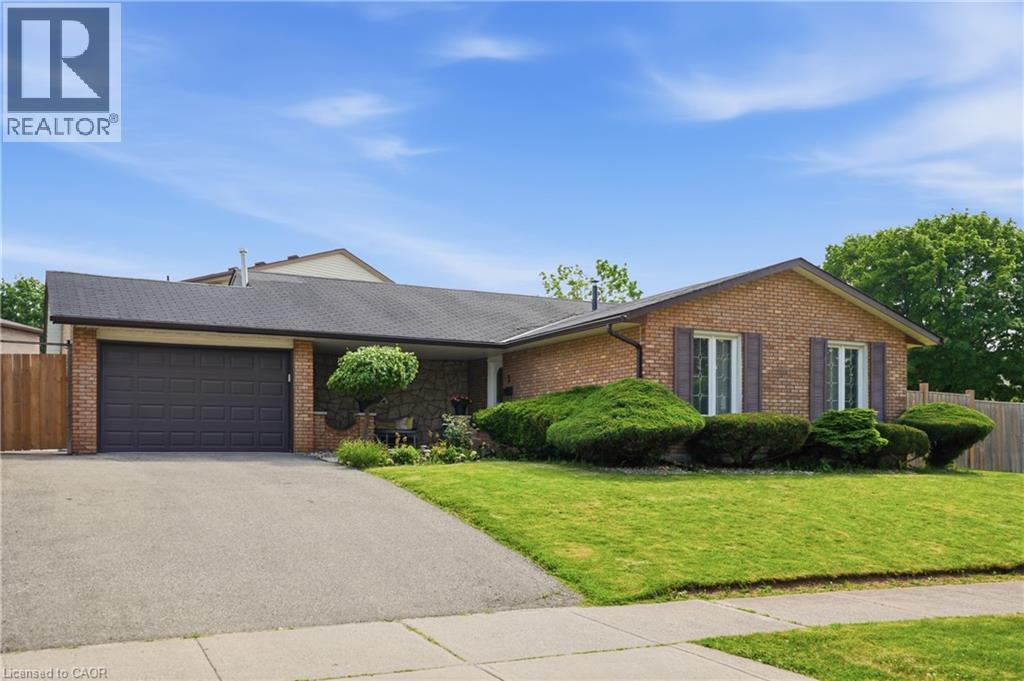 2 Loring Crescent, Stoney Creek, Ontario  L8E 3X3 - Photo 4 - 40837811