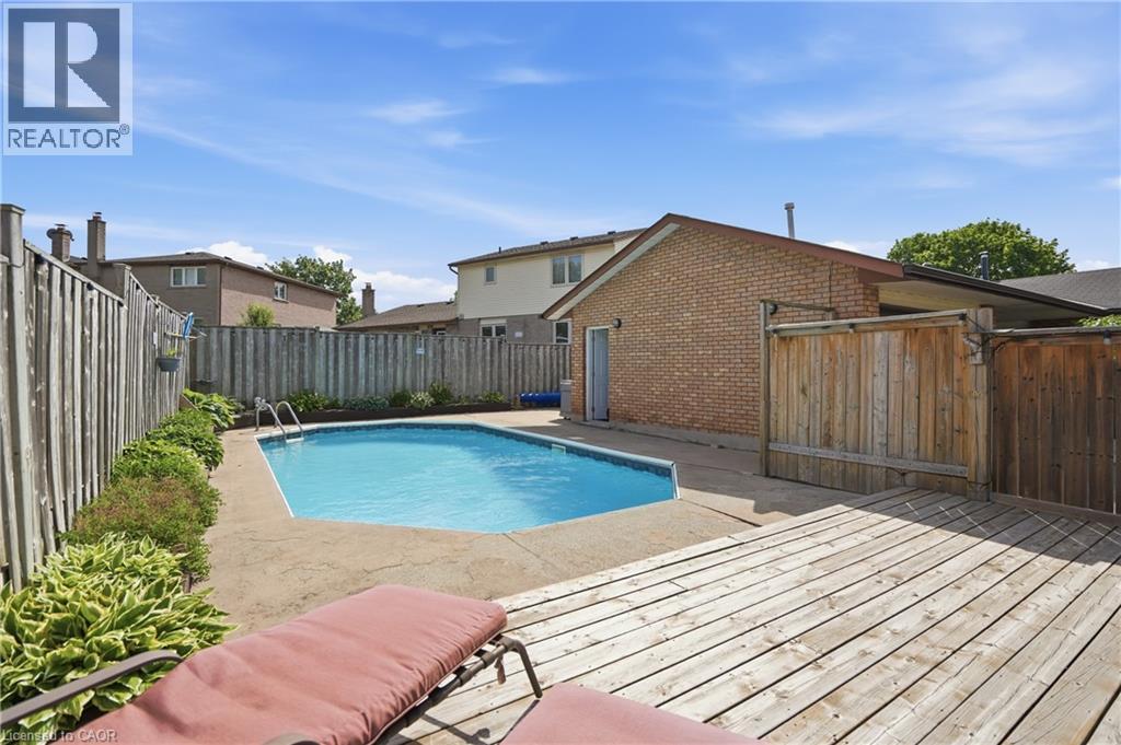 2 Loring Crescent, Stoney Creek, Ontario  L8E 3X3 - Photo 43 - 40837811