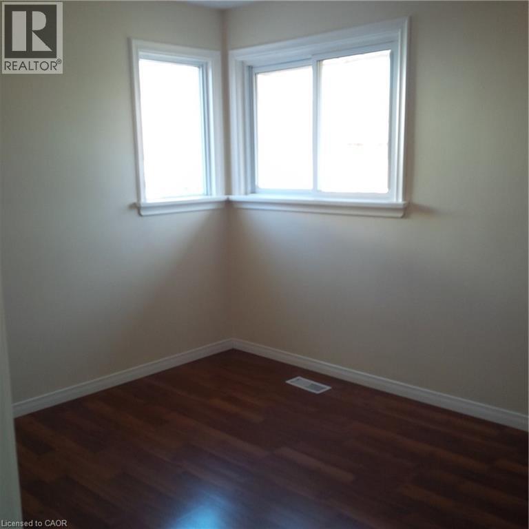245 Eighth Avenue, Kitchener, Ontario  N2C 1S6 - Photo 11 - 40837390