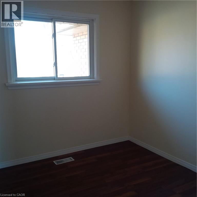 245 Eighth Avenue, Kitchener, Ontario  N2C 1S6 - Photo 13 - 40837390