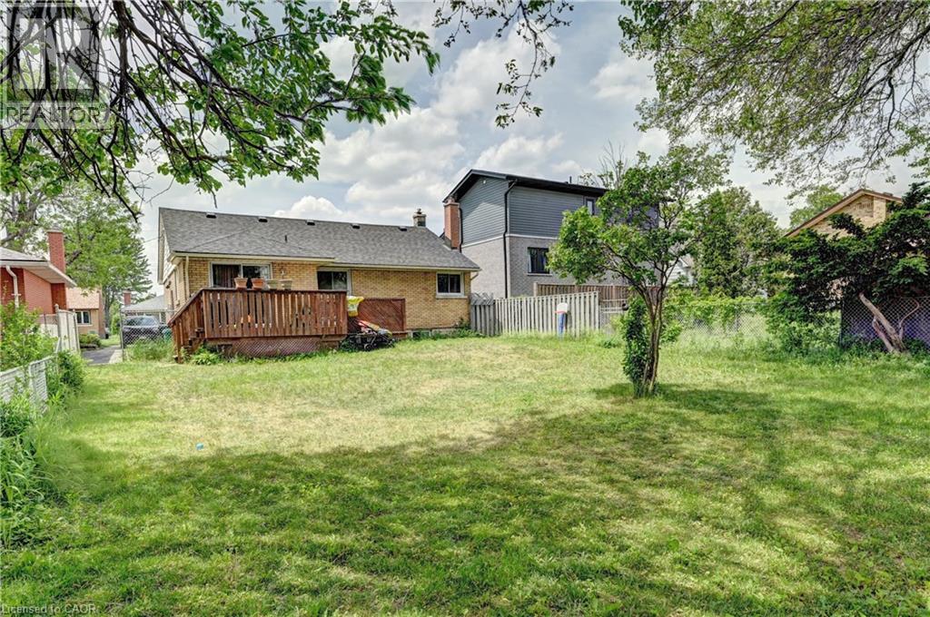 245 Eighth Avenue, Kitchener, Ontario  N2C 1S6 - Photo 21 - 40837390