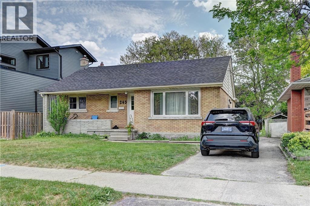245 Eighth Avenue, Kitchener, Ontario  N2C 1S6 - Photo 3 - 40837390