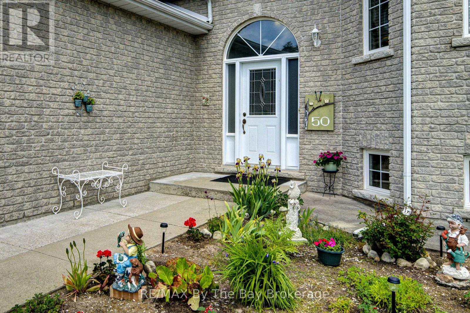 50 Donato Way, Wasaga Beach, Ontario  L9Z 1R9 - Photo 2 - S13423472