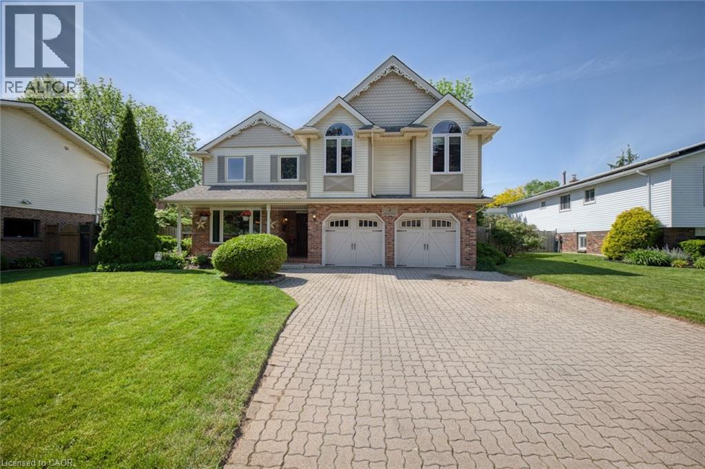 8 Cheval Drive, Grimsby, Ontario  L3M 4P9 - Photo 2 - 40838421