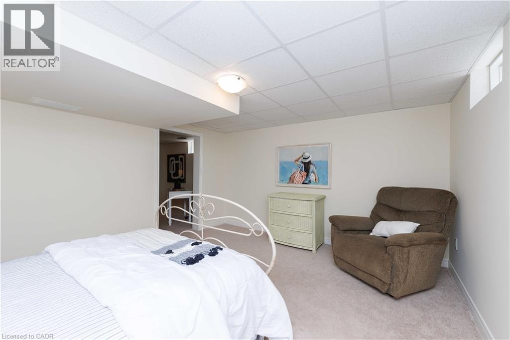 8 Cheval Drive, Grimsby, Ontario  L3M 4P9 - Photo 42 - 40838421