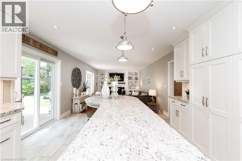 8 Cheval Drive, Grimsby, Ontario  L3M 4P9 - Photo 9 - 40838421