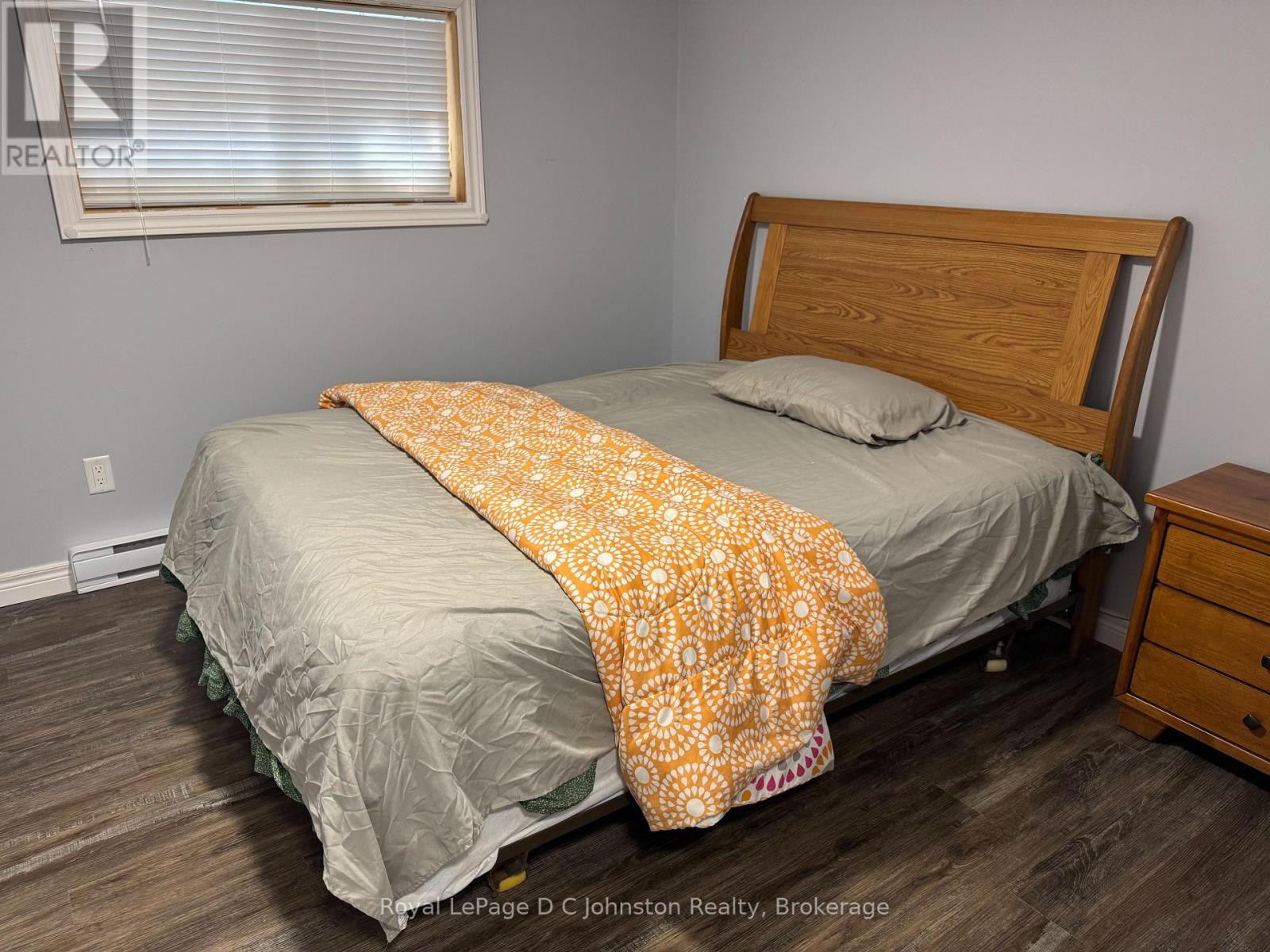 341 Palmerston Street, Saugeen Shores, Ontario  N0H 2L0 - Photo 13 - X13423708