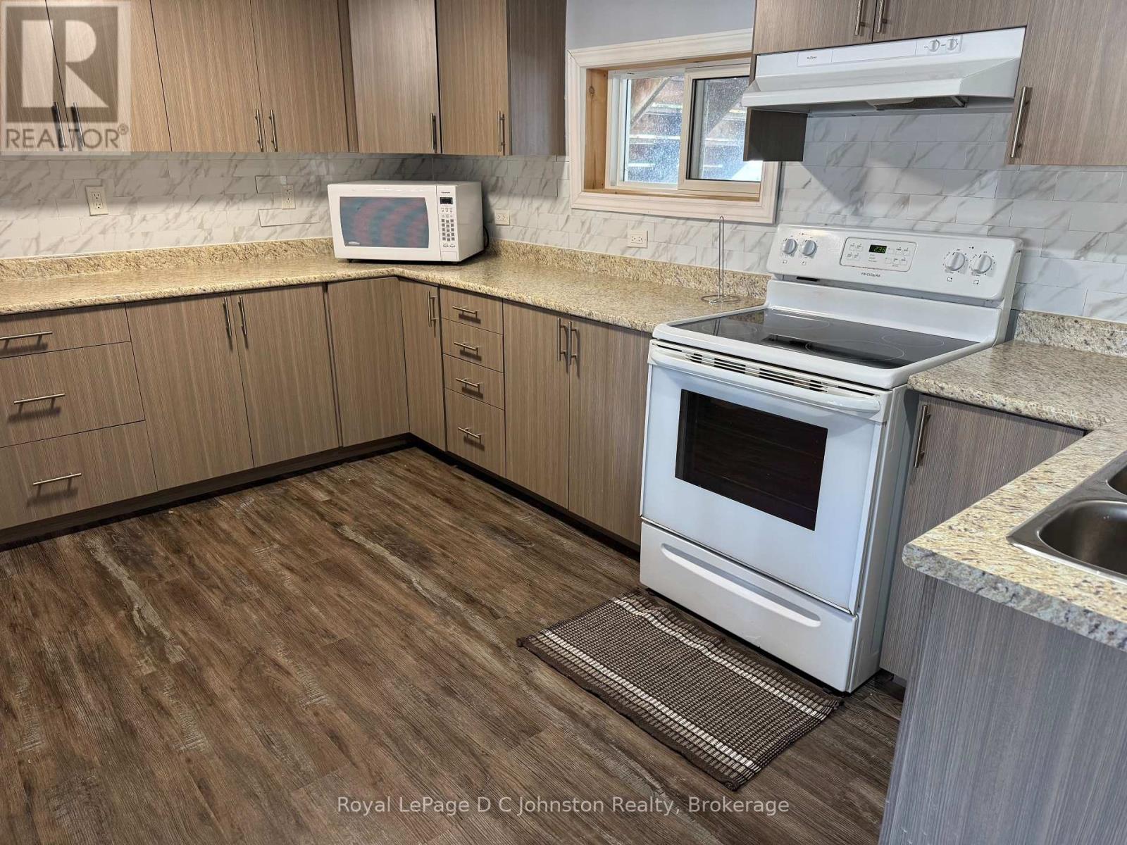 341 Palmerston Street, Saugeen Shores, Ontario  N0H 2L0 - Photo 21 - X13423708