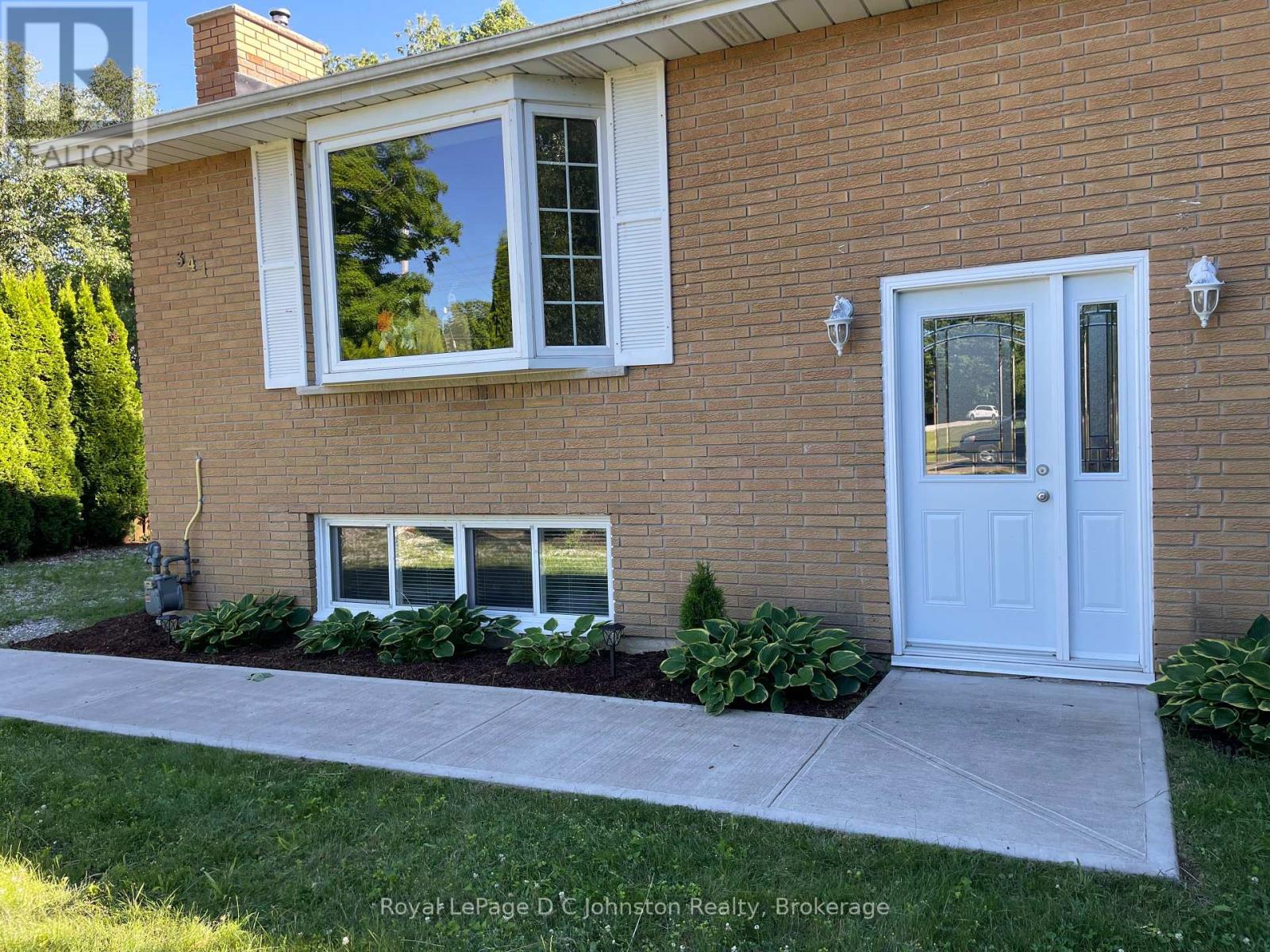 341 Palmerston Street, Saugeen Shores, Ontario  N0H 2L0 - Photo 3 - X13423708