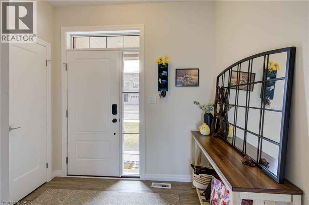 38 Canary Street, Tillsonburg, Ontario  N4G 0K3 - Photo 4 - 40837984