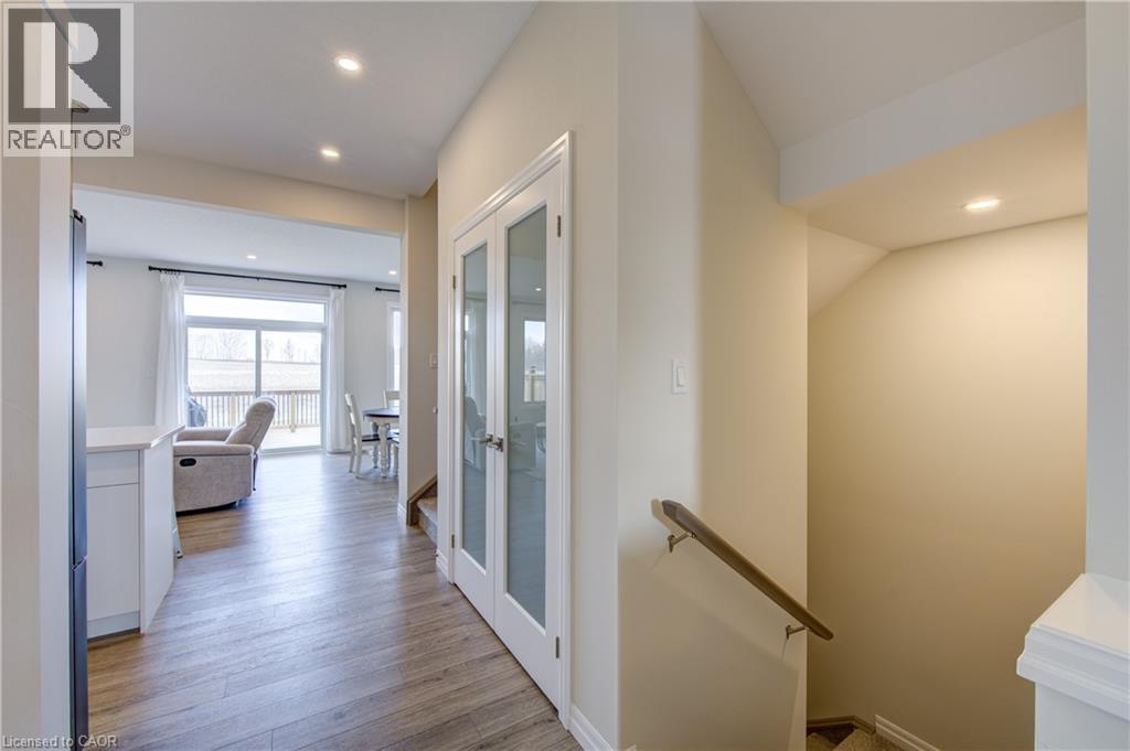 38 Canary Street, Tillsonburg, Ontario  N4G 0K3 - Photo 6 - 40837984