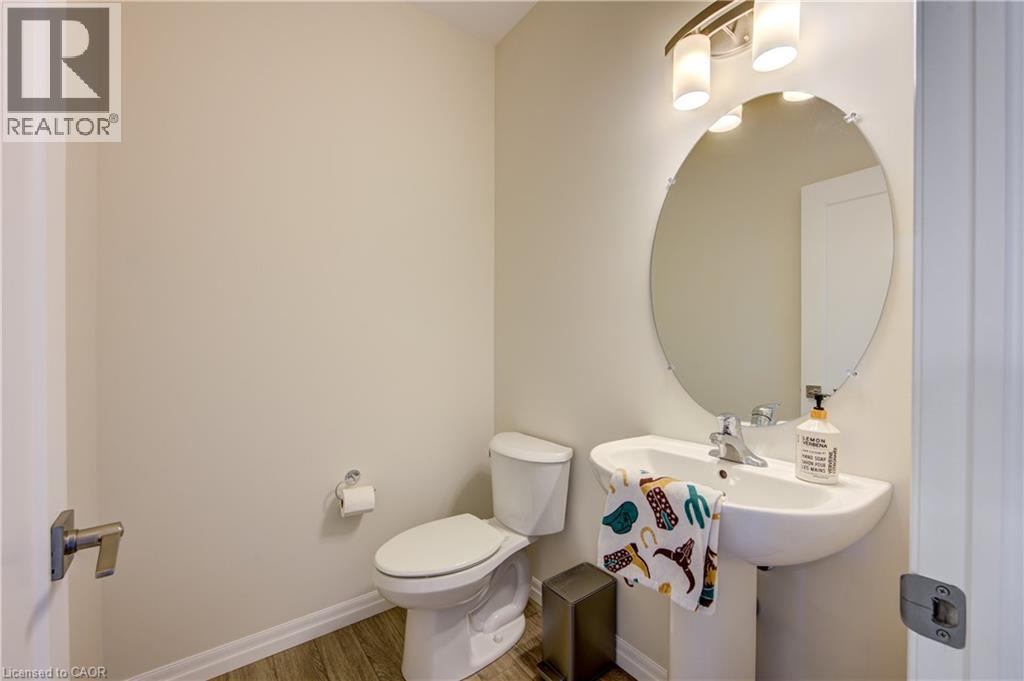38 Canary Street, Tillsonburg, Ontario  N4G 0K3 - Photo 7 - 40837984