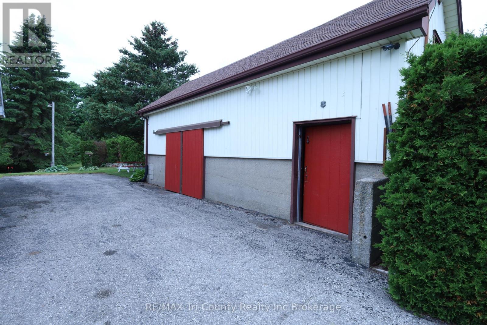 9113 Plank Road, Bayham, Ontario  N0J 1Y0 - Photo 3 - X13423966