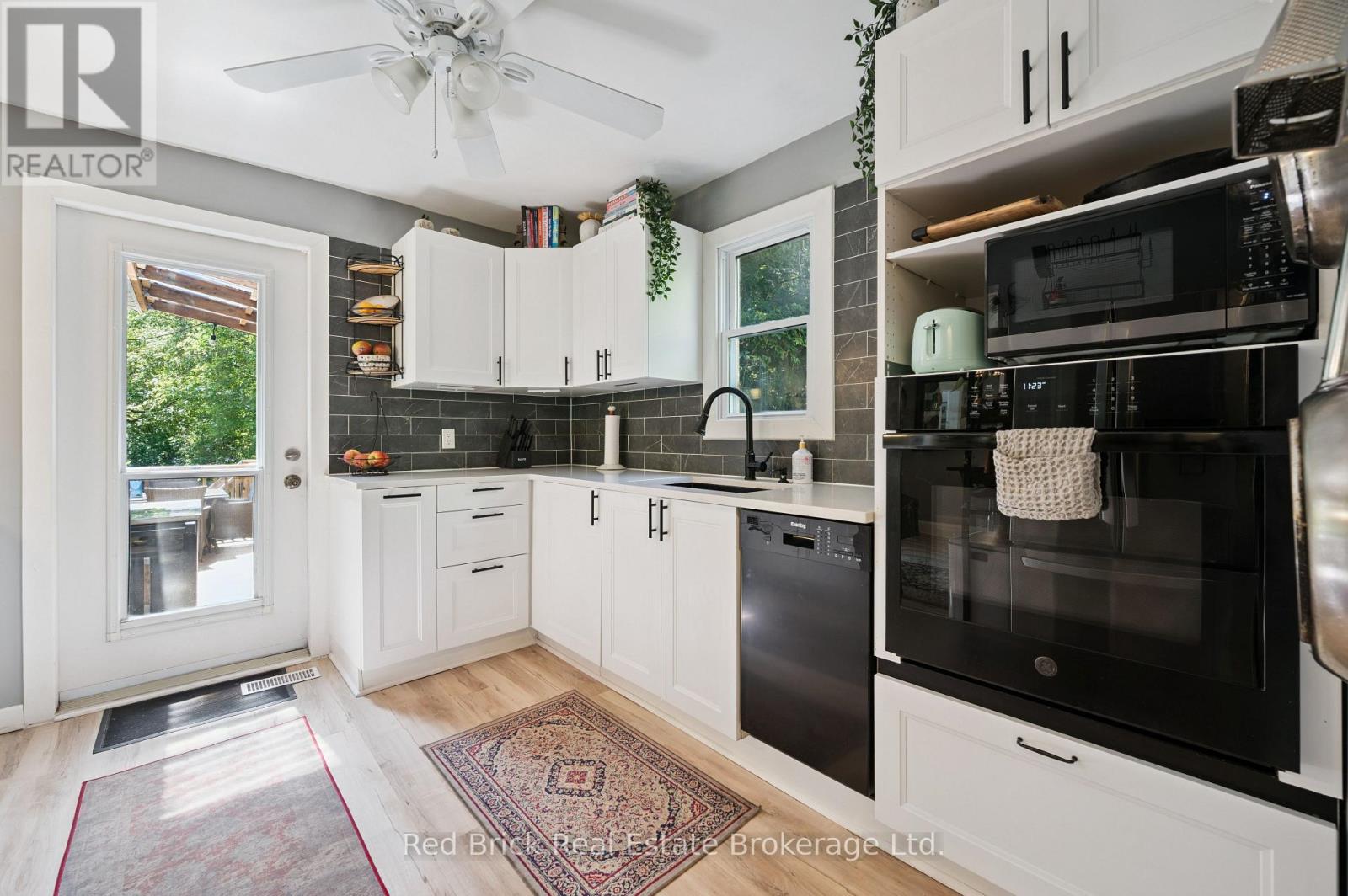 324 Waterloo Avenue, Guelph, Ontario  N1H 3J8 - Photo 11 - X13423912